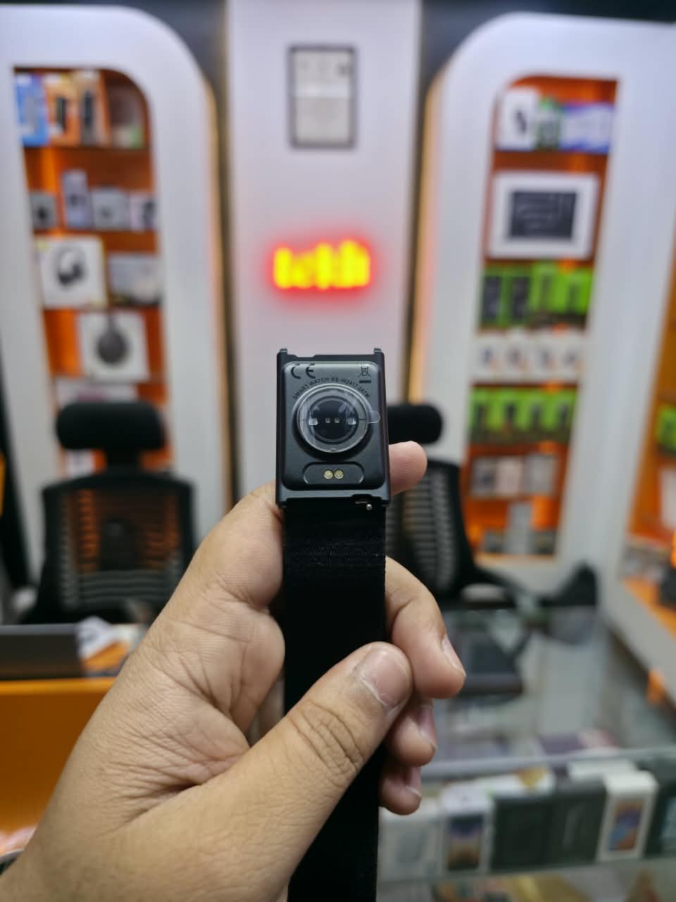 Black Shark PURELOOP Screenless Fitness Tracker - Image 5